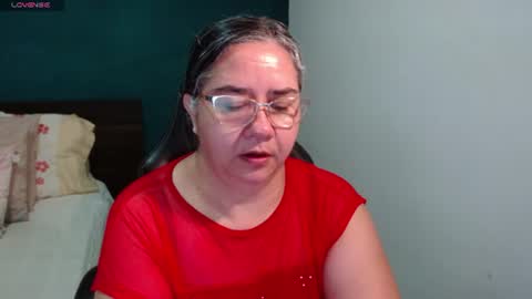 Snapshot of scarlett_duboi1 chatting on 06-18-26, 02:56 Scarlett online show from 06-18-26, 02:56
