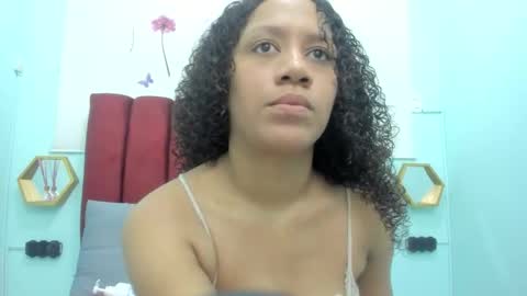 scarlett_fox20 online show from 11-01-25, 12:51