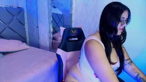 scarlett montoya  online show from 12-22-25, 07:44