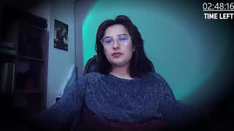 Snapshot of scarlett_sen chatting on 06-11-26, 01:42 Mistress Scarlett online show from 06-11-26, 01:42