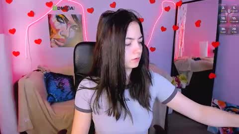 Snapshot of scarlett_silence_ chatting on 02-20-26, 07:32 Scarlett online show from 02-20-26, 07:32