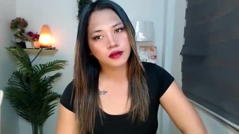 Snapshot of scarlett_sofia69 chatting on 09-18-25, 10:39 online show from 09-18-25, 10:39