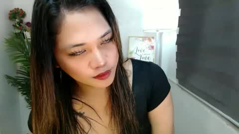 Snapshot of scarlett_sofia69 chatting on 09-29-25, 11:15 online show from 09-29-25, 11:15