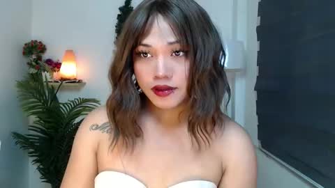 Snapshot of scarlett_sofia69 chatting on 10-14-25, 11:33 online show from 10-14-25, 11:33