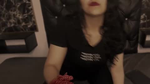 Snapshot of scarlett_w0lf chatting on 02-21-25, 04:26 Scarlett online show from 02-21-25, 04:26