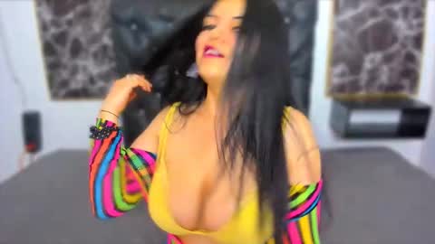 Snapshot of scarlett_w0lf chatting on 09-09-25, 04:50 Scarlett online show from 09-09-25, 04:50