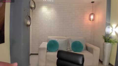 Sacrlett Blaze online show from 11-14-25, 12:04