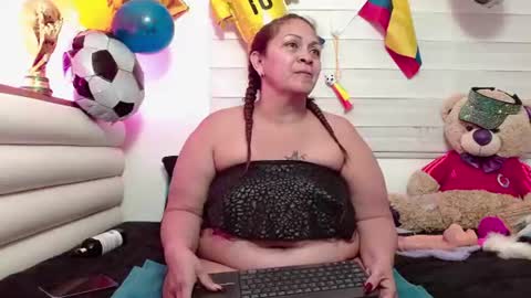 Snapshot of scarlettbooty chatting on 07-03-26, 11:27 scarlettbooty online show from 07-03-26, 11:27