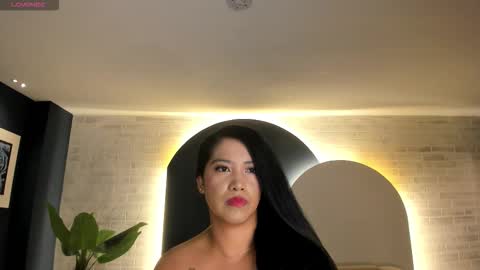 Snapshot of scarlettboss_ chatting on 12-15-25, 10:41 Scarlett online show from 12-15-25, 10:41