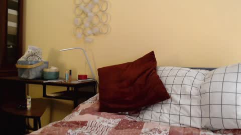 Snapshot of scarlettford chatting on 02-03-25, 01:30 Scarlett online show from 02-03-25, 01:30