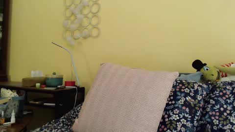 Snapshot of scarlettford chatting on 03-05-25, 03:40 Scarlett online show from 03-05-25, 03:40