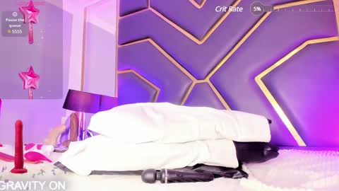 Snapshot of scarletthott1 chatting on 01-28-25, 05:56 Scarlett Hot online show from 01-28-25, 05:56