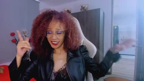 Snapshot of scarlettmalbec chatting on 04-28-26, 09:31 Scarlett online show from 04-28-26, 09:31