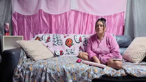 scarlettrose_86 online show from 10-19-25, 02:12