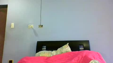 Snapshot of scarlettscottx chatting on 05-02-26, 06:35 Nataly online show from 05-02-26, 06:35