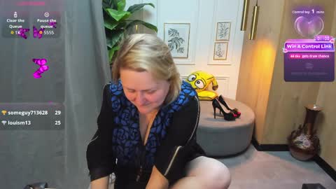 Scarlett online show from 04-04-26, 05:38