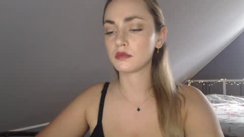 ScarlettxBlonde online show from 06-04-26, 07:03
