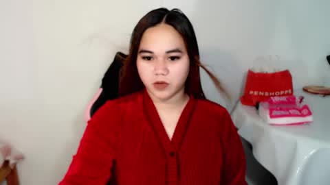 Snapshot of scarletvamp chatting on 04-27-26, 07:01 scarletvamp online show from 04-27-26, 07:01