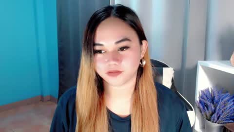 Snapshot of scarletvamp chatting on 06-13-26, 06:11 scarletvamp online show from 06-13-26, 06:11