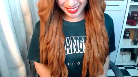 Queen Scarlet online show from 02-22-26, 01:09