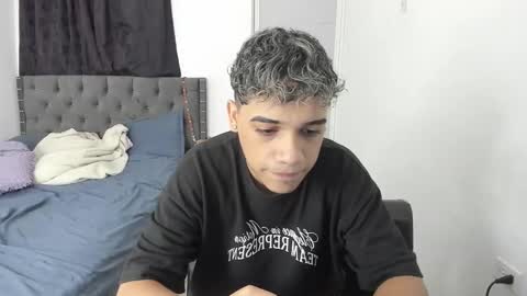 Snapshot of scart_master777 chatting on 12-15-25, 10:52 Scart online show from 12-15-25, 10:52