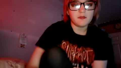 Snapshot of scaryberrie chatting on 07-30-26, 05:17 berrie online show from 07-30-26, 05:17