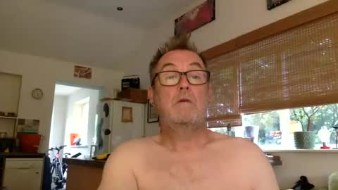 Snapshot of scbiggersballs chatting on 07-28-26, 07:15 scbiggersballs online show from 07-28-26, 07:15