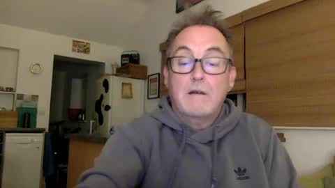 Snapshot of scbiggersballs chatting on 07-31-26, 01:27 scbiggersballs online show from 07-31-26, 01:27