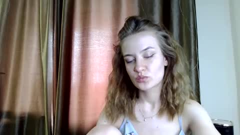 Elsa online show from 05-27-26, 11:18