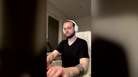 Charlie online show from 05-13-26, 07:11