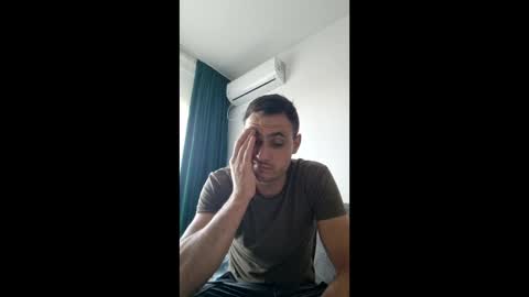 Snapshot of schott682984 chatting on 06-08-26, 03:01 schott682984 online show from 06-08-26, 03:01