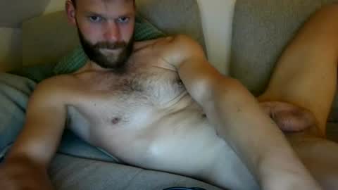 Snapshot of schrilliex chatting on 07-28-26, 07:50 Scautch online show from 07-28-26, 07:50