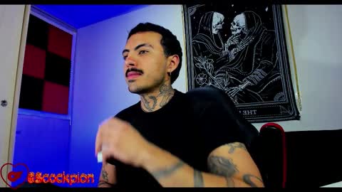 Snapshot of scockpion_ chatting on 09-25-25, 05:00 Alejandro help me to reach 200 thumps up online show from 09-25-25, 05:00