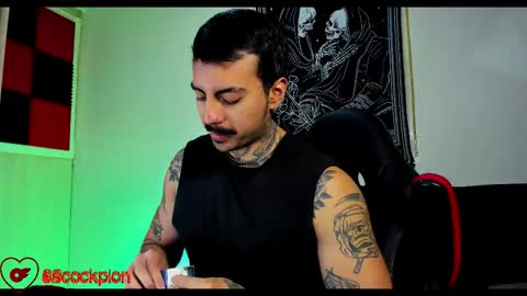 Snapshot of scockpion_ chatting on 10-05-25, 06:56 Alejandro help me to reach 200 thumps up online show from 10-05-25, 06:56