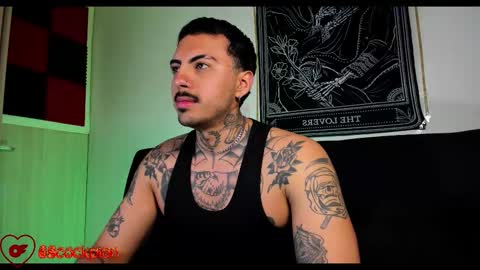 Snapshot of scockpion_ chatting on 10-11-25, 06:12 Alejandro help me to reach 200 thumps up online show from 10-11-25, 06:12