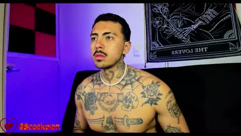 Snapshot of scockpion_ chatting on 10-13-25, 04:45 Alejandro help me to reach 200 thumps up online show from 10-13-25, 04:45