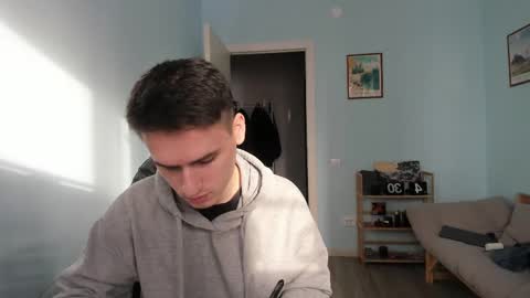 Snapshot of scooby_r chatting on 02-14-25, 11:10 Thomas brunette and Alex blond online show from 02-14-25, 11:10