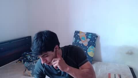 scoot2115 online show from 10-28-25, 03:25