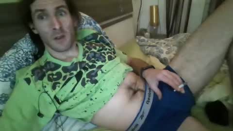Snapshot of scorkjui chatting on 01-02-25, 02:00 bossstjan online show from 01-02-25, 02:00