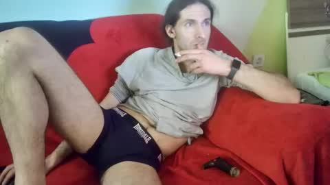 Snapshot of scorkjui chatting on 01-17-25, 08:02 bossstjan online show from 01-17-25, 08:02
