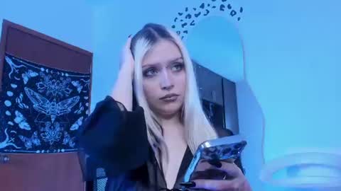 Goddess online show from 07-01-26, 06:18