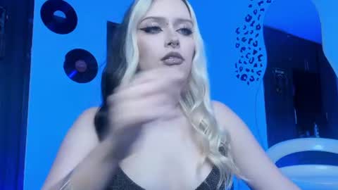 Goddess online show from 07-30-26, 04:33