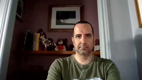 Snapshot of scorpiomtl chatting on 06-09-26, 06:41 scorpiomtl online show from 06-09-26, 06:41
