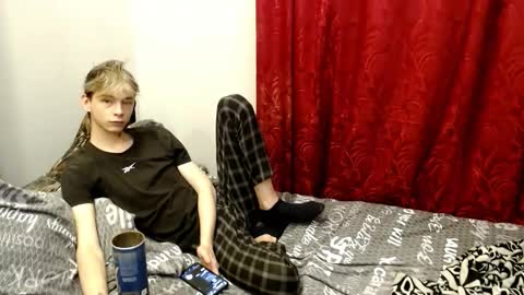 Snapshot of scorpion_250 chatting on 11-02-25, 09:06 Scorpion 250 online show from 11-02-25, 09:06