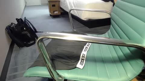 Snapshot of scotchmints chatting on 01-11-25, 01:01 . online show from 01-11-25, 01:01