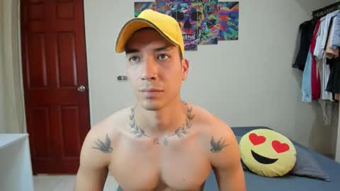 Daniel martinez - Independent model online show from 10-27-25, 08:24