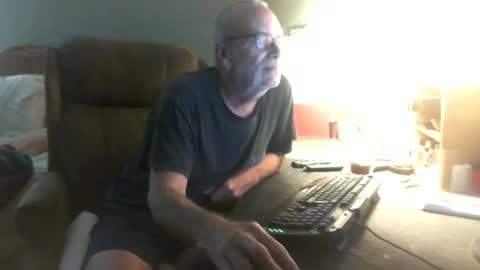 scotsman_62 online show from 06-09-26, 08:48