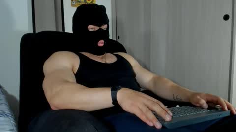 Snapshot of scott__miller chatting on 10-24-25, 11:45 scott__miller online show from 10-24-25, 11:45