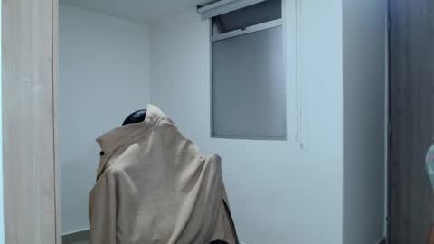 Twitter Scott brasher1 Instagram Camiloestuardo2 online show from 01-03-25, 10:29