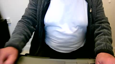Snapshot of scotti30 chatting on 12-21-24, 09:23 Scott online show from 12-21-24, 09:23